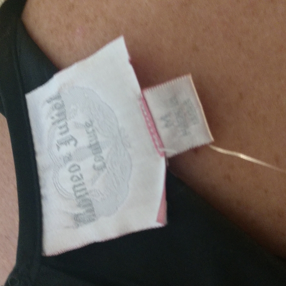 Romero and Juliet Couture Top - Picture 6 of 7